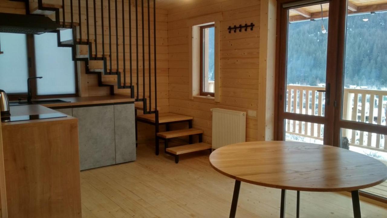 Villa Бриндуш Tatariv Esterno foto
