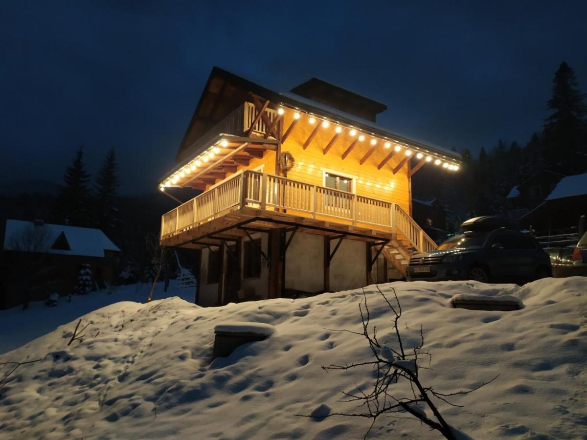 Villa Бриндуш Tatariv Esterno foto
