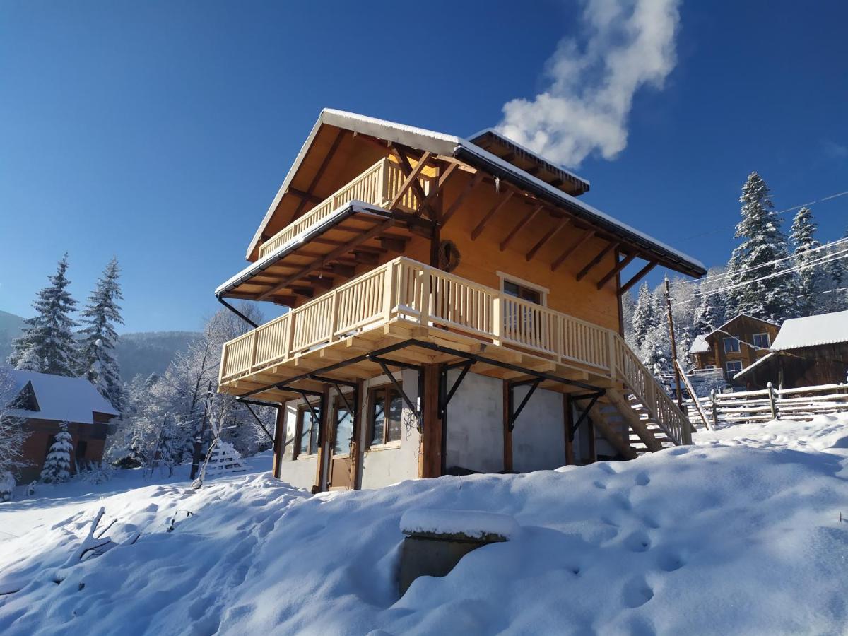 Villa Бриндуш Tatariv Esterno foto