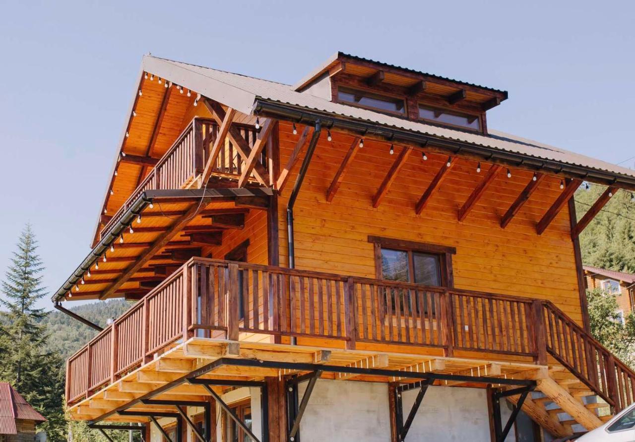 Villa Бриндуш Tatariv Esterno foto
