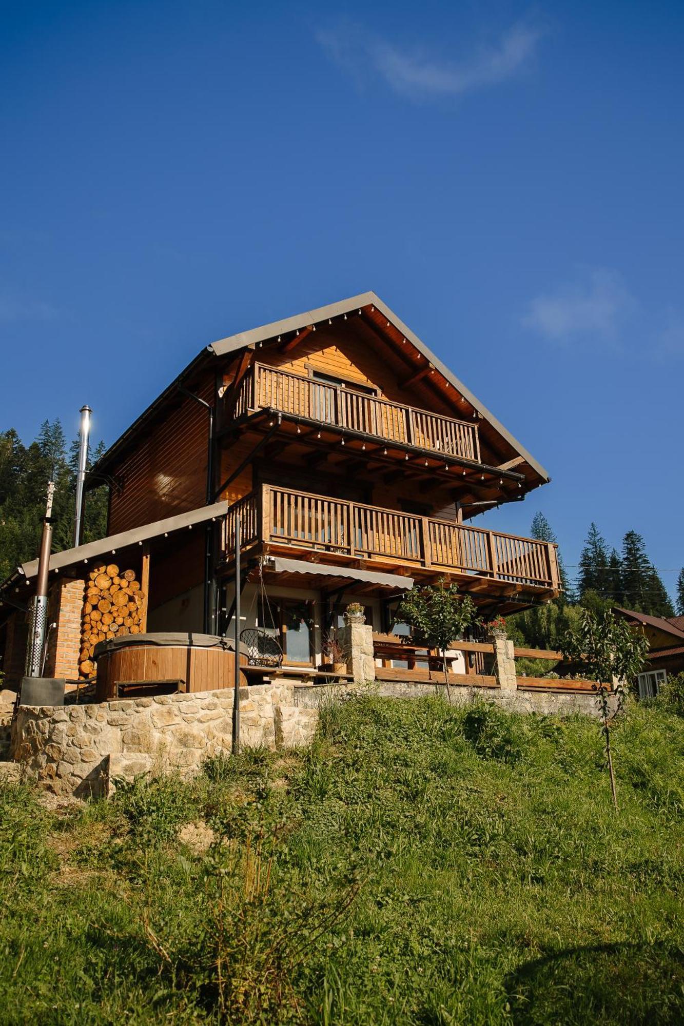Villa Бриндуш Tatariv Esterno foto